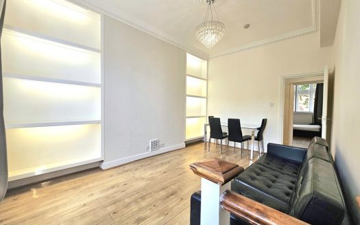 2 Bedroom Mansion Apartment, Hornton Street, Kensington, London