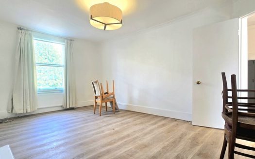 3 Bedroom Apartment, 68 Battersea High Street