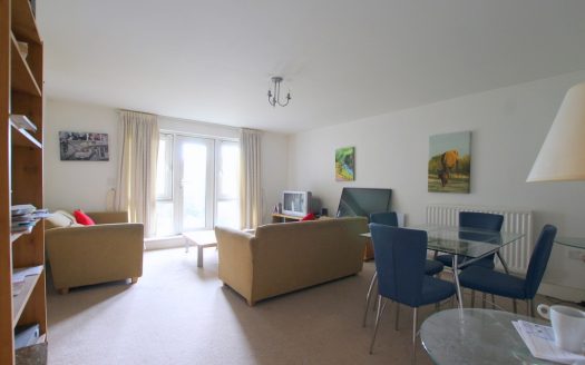 2 Bedroom Apartment, Carrington House, Montague Road, London SW19