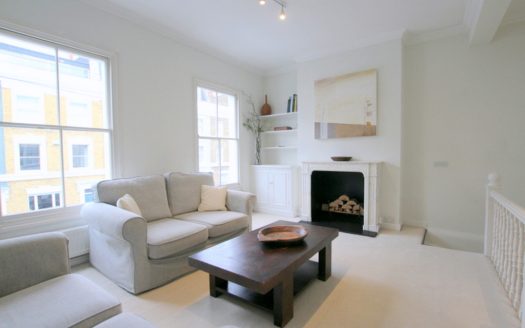 2 Bedroom Apartment, Holmead Road, Chelsea
