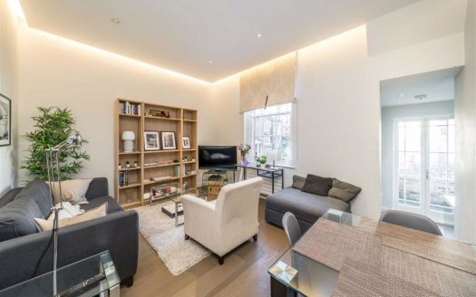 2 Bedroom Apartment, Chelsea Walk, Fulham Road, London SW10