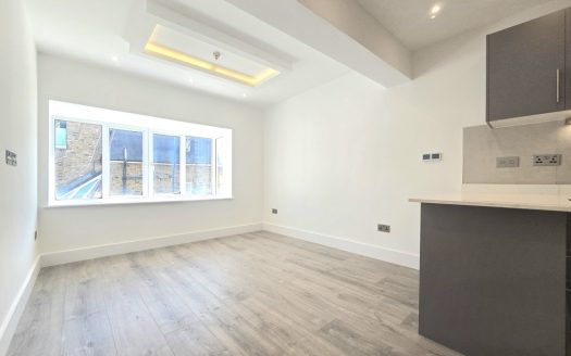 1 Bedroom Apartment, Moore Park Road, Fulham